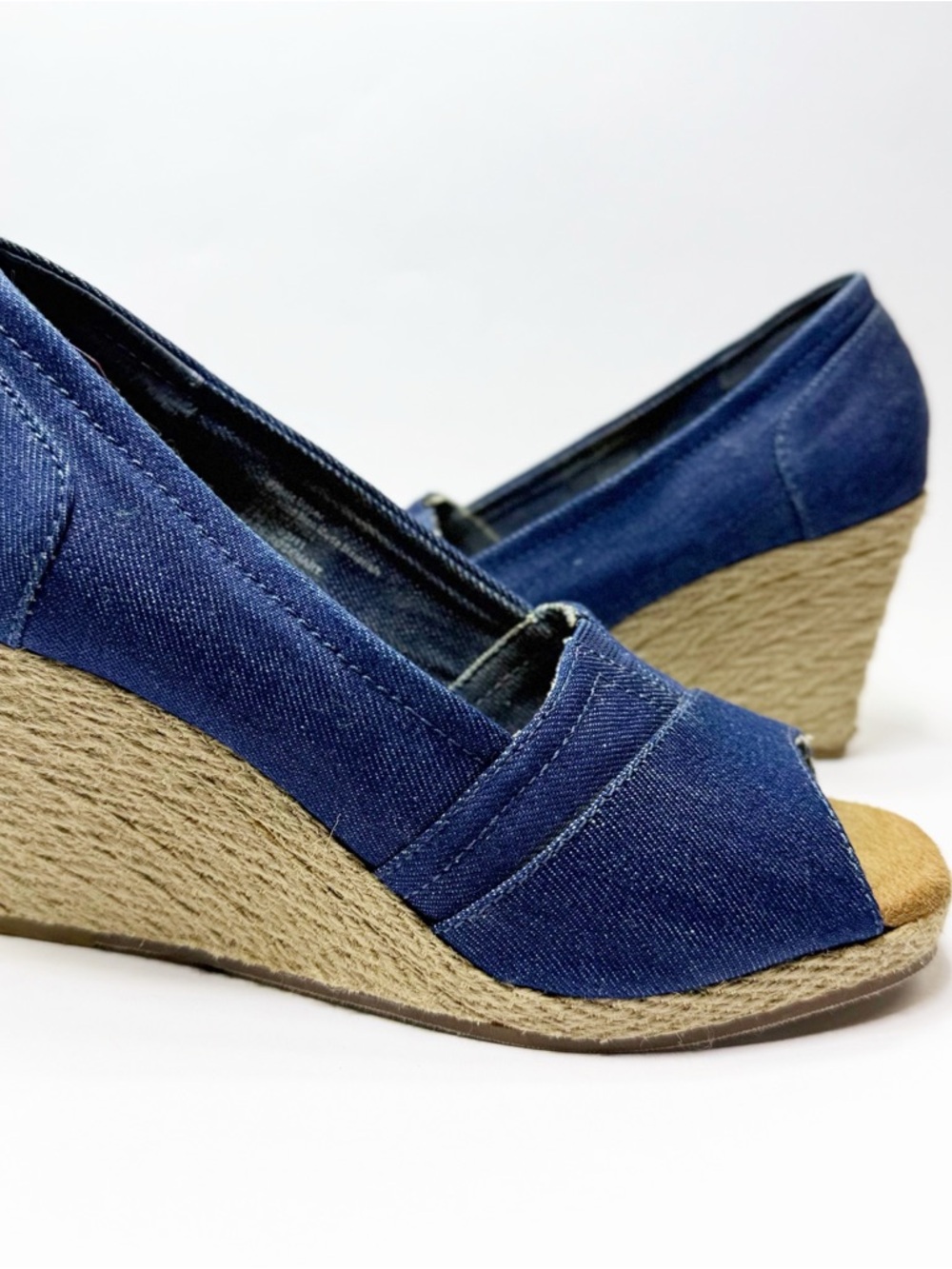 Bass Navy Fabric Peep-Toe Wedge Espadrille size 7